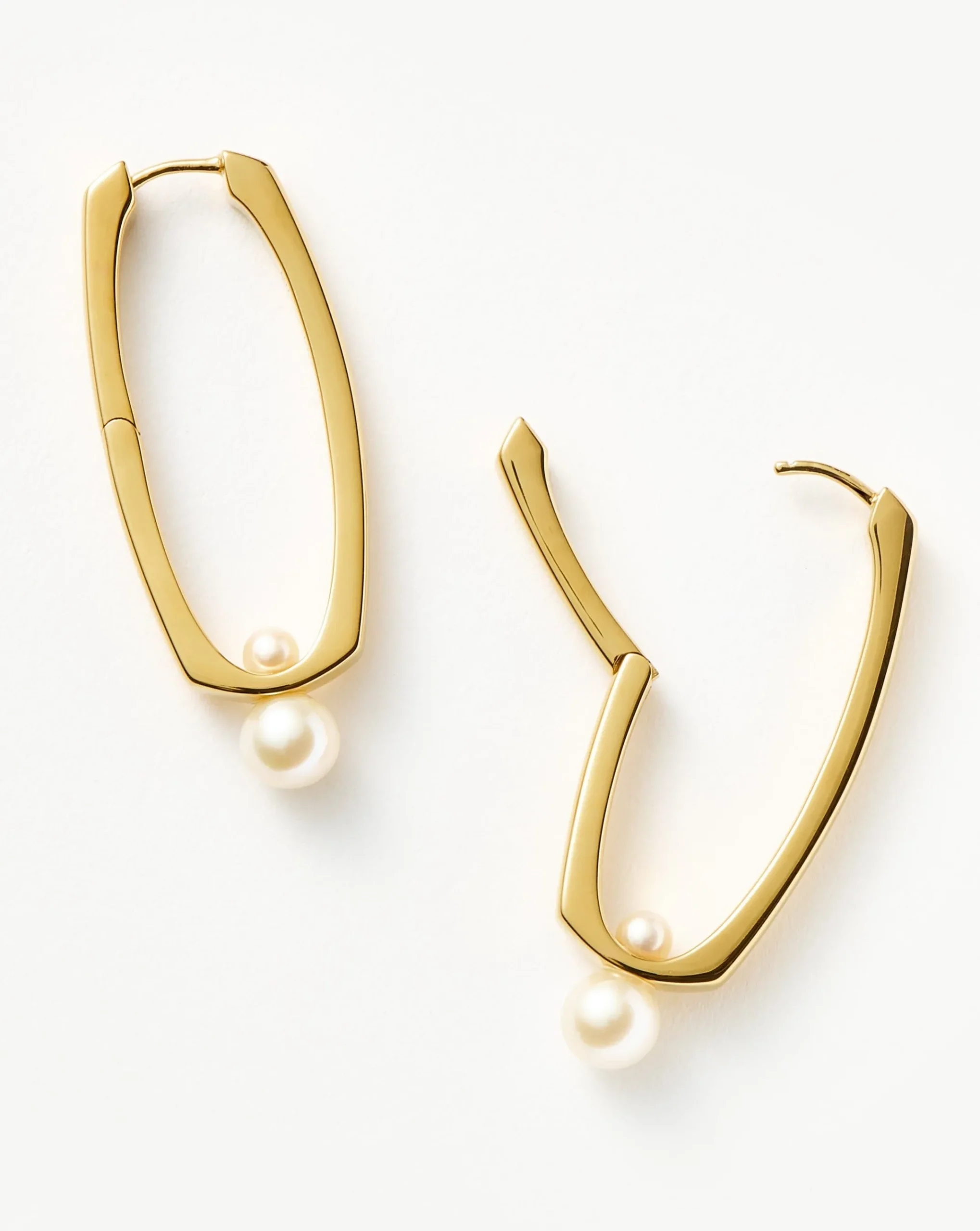 Button Pearl Ovate Hoop Earrings