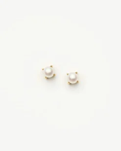 Classic Pearl Stud Earrings