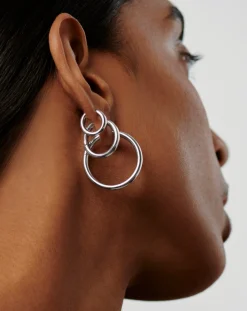 Classic Tunnel Medium Hoop Earrings