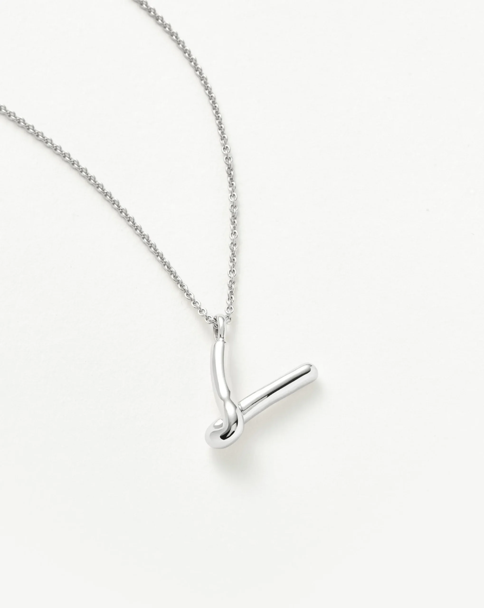 Curly Molten Initial Pendant Necklace - Initial V