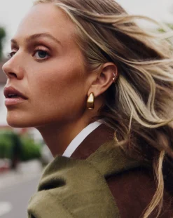 Dome Medium Hoop Earrings