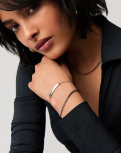 Engravable Bar Chain Bracelet