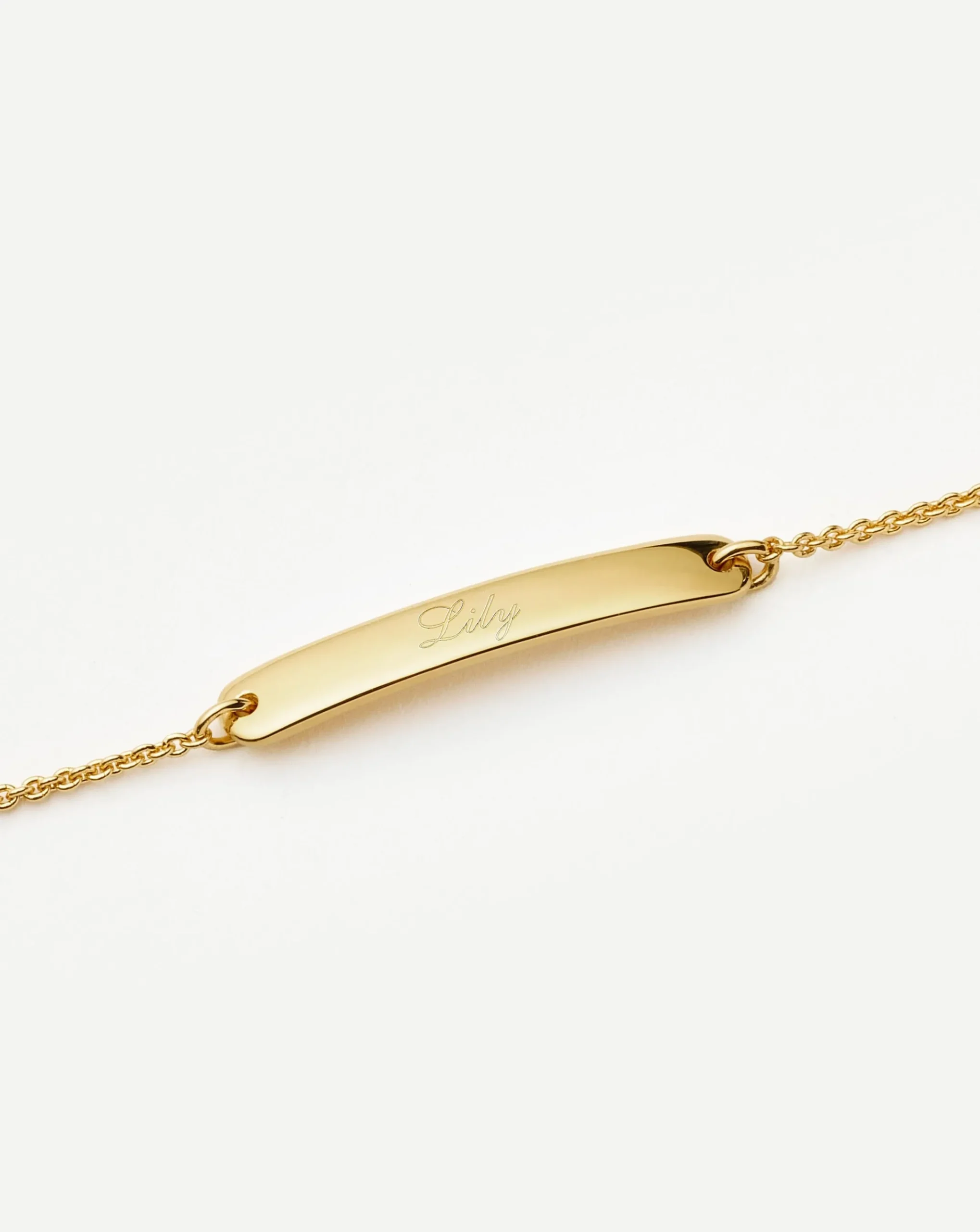 Engravable Bar Chain Bracelet