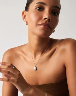 Engravable Oval Ridge Locket Pendant Necklace
