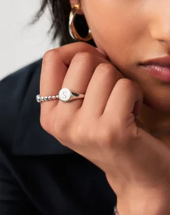 Engravable Round Signet Ring