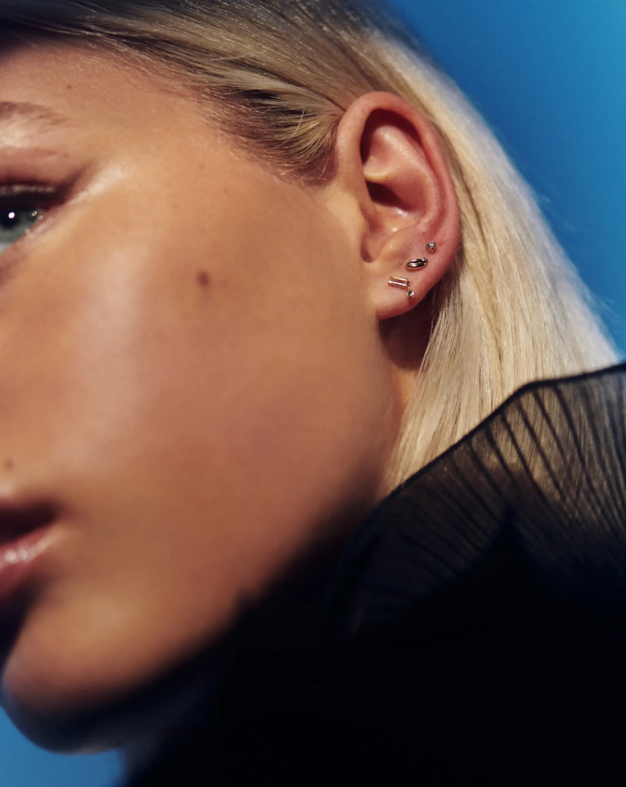 Fine Diamond Lips Single Stud Earring