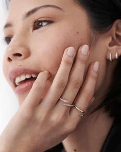 Fine Open Claw Ring