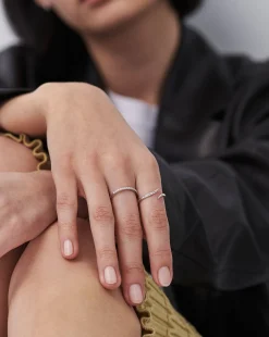 Fine Open Claw Ring