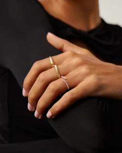 Fine Open Claw Ring