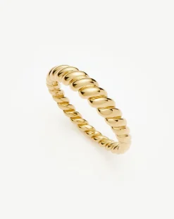 Fine Twisted Classic Ring