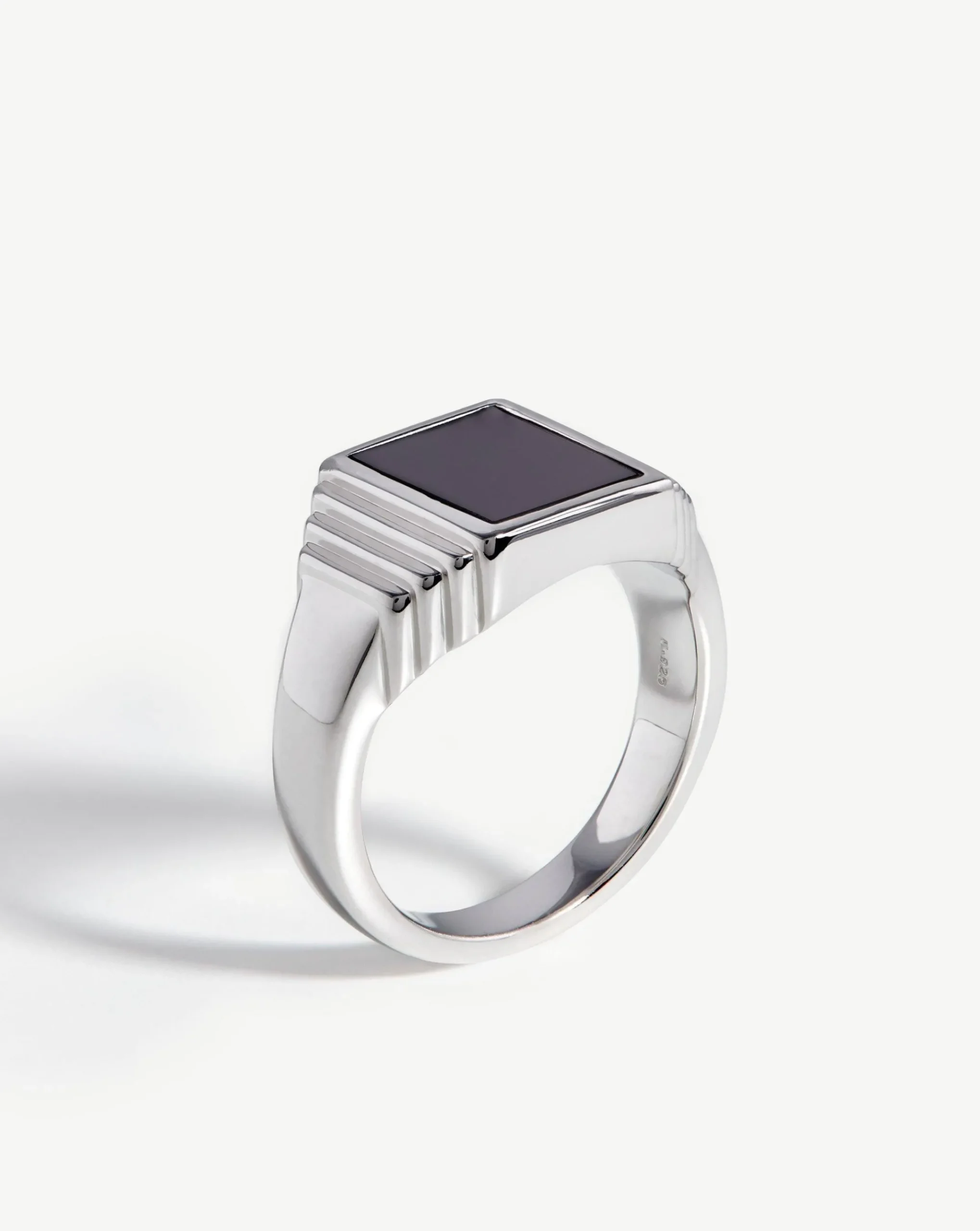 Fused Ridge Signet Ring