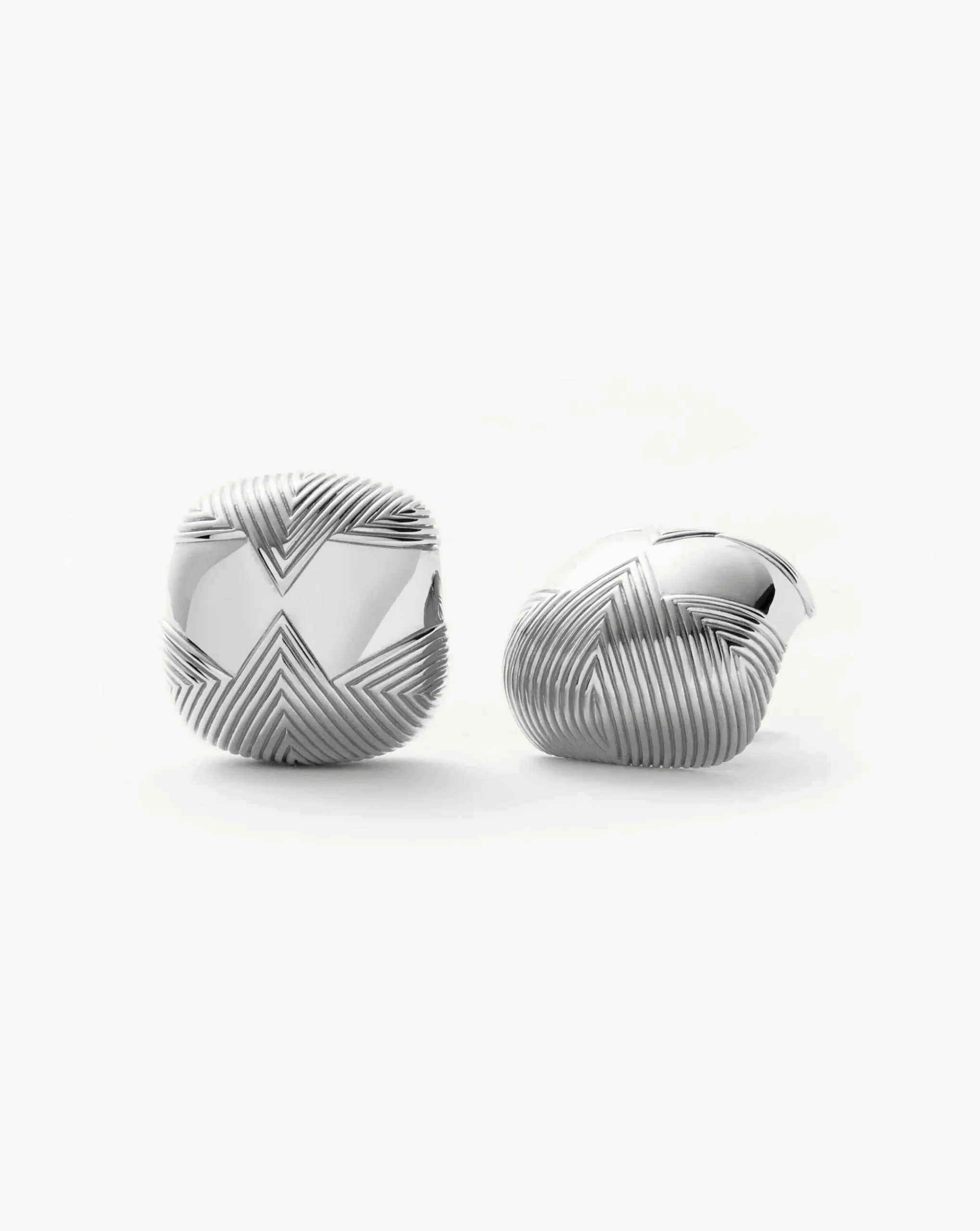 Hera Oversized Dome Ridge Stud Earrings