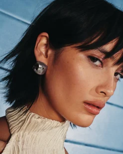 Hera Oversized Dome Ridge Stud Earrings