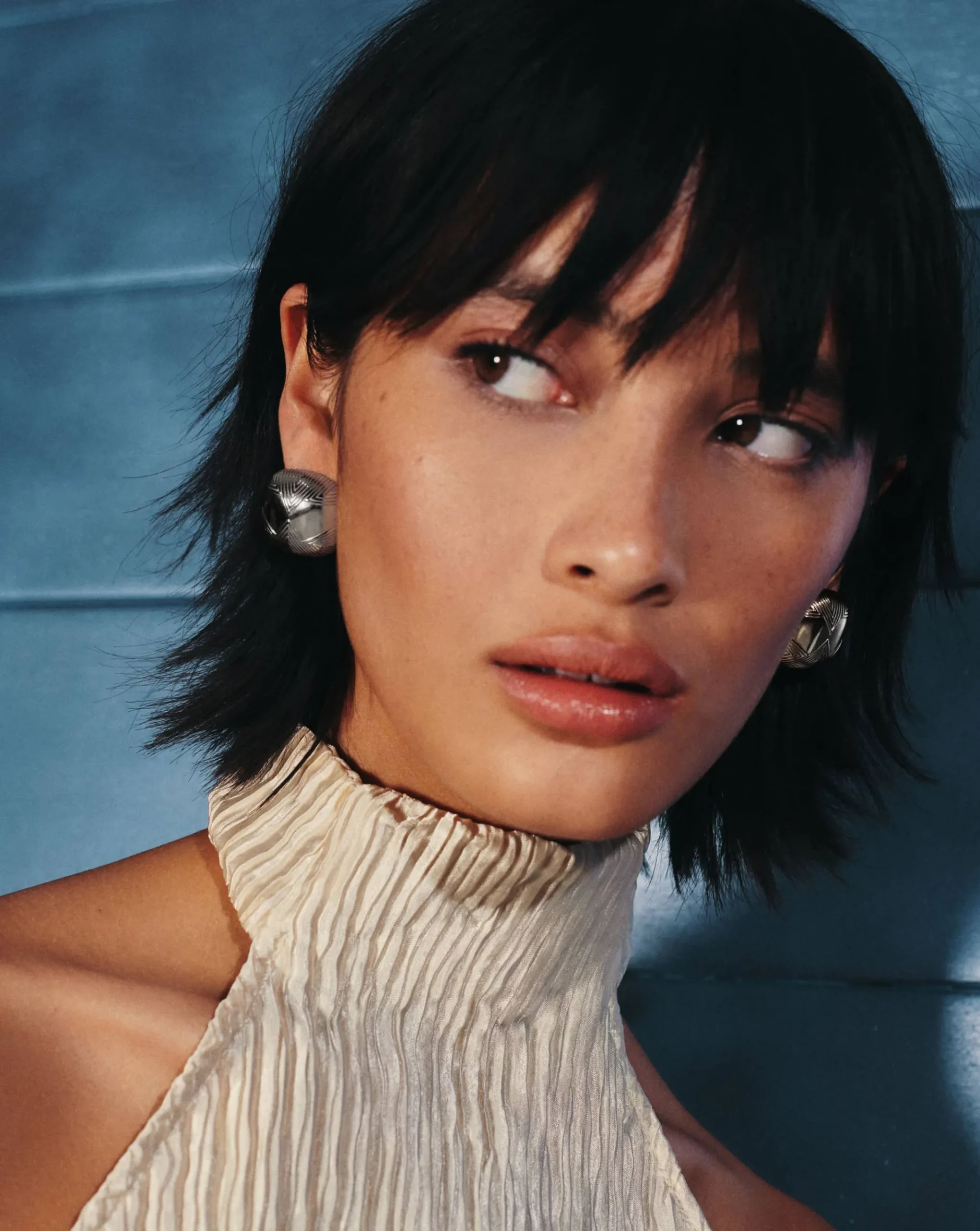 Hera Oversized Dome Ridge Stud Earrings