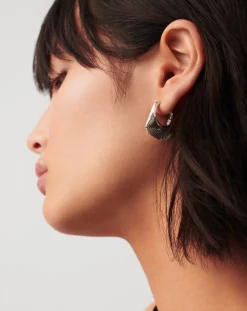 Hera Ridge Hoop Earrings