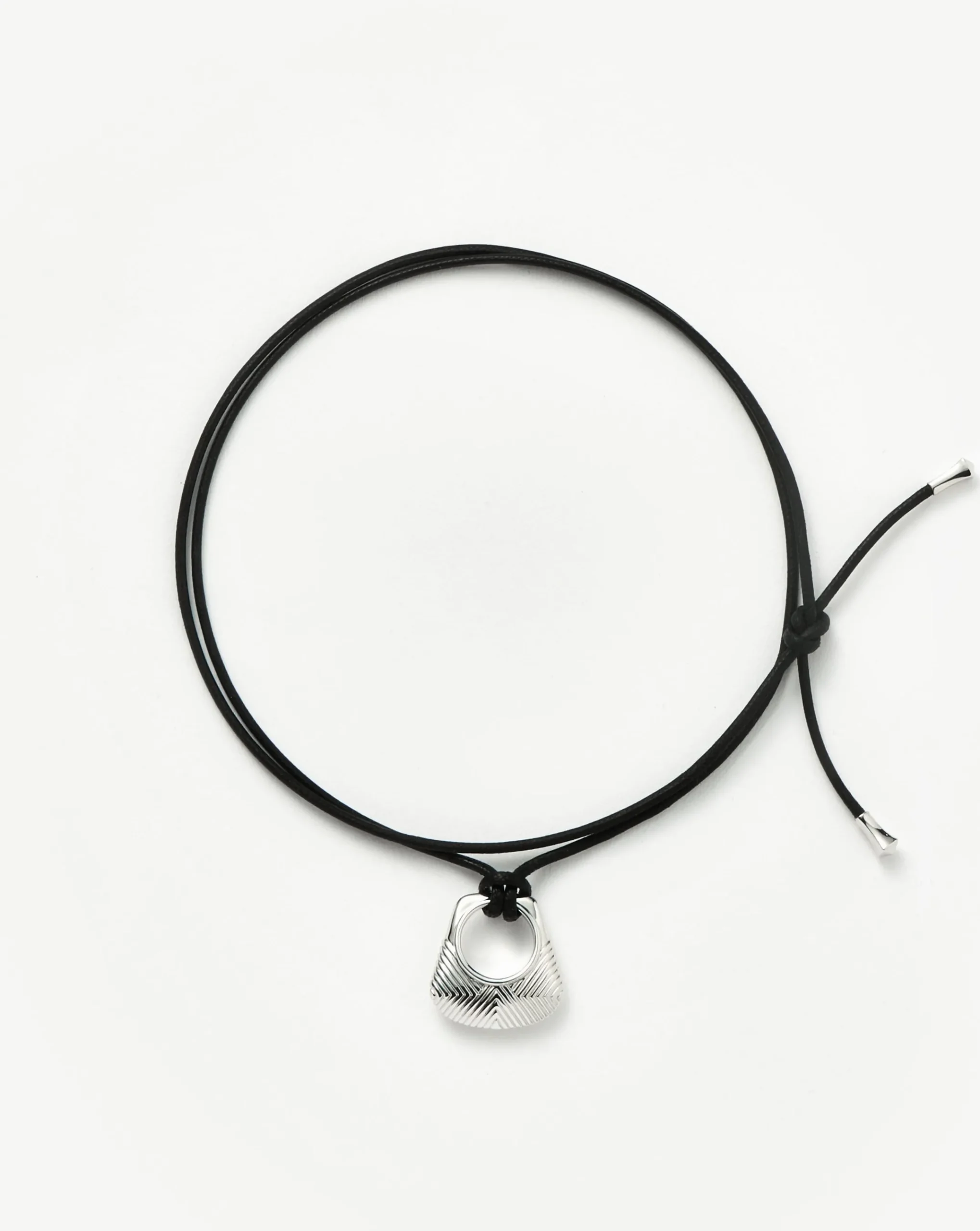 Hera Ridge Pendant Cord Necklace