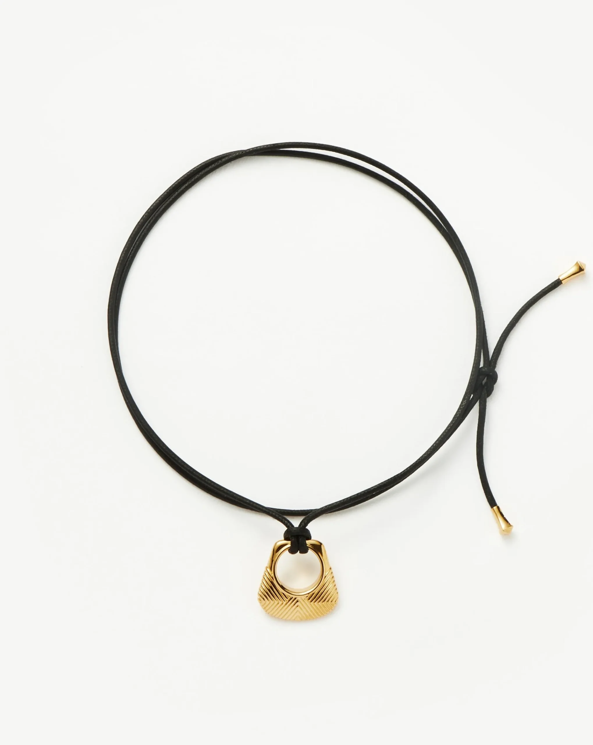 Hera Ridge Pendant Cord Necklace