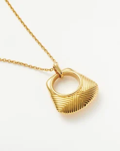 Hera Ridge Pendant Necklace