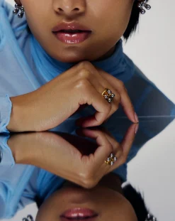Kinetic Atom Spinning Signet Ring