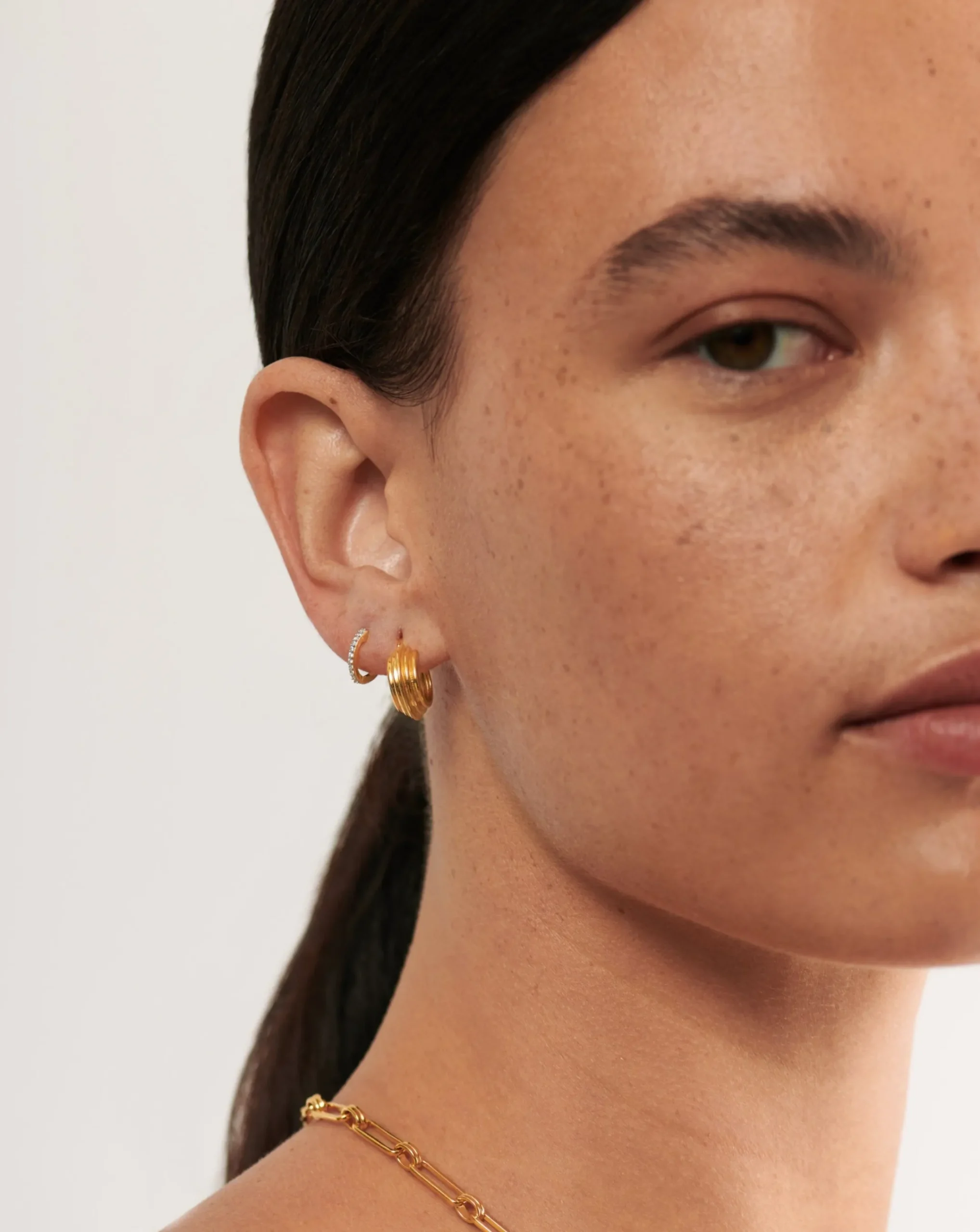 Lucy Williams Small Ridge Hoop Earrings