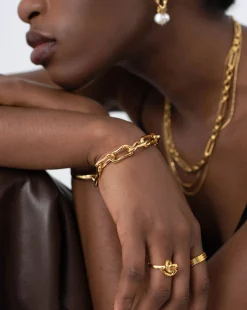 Molten Twisted Infinity Chain Bracelet