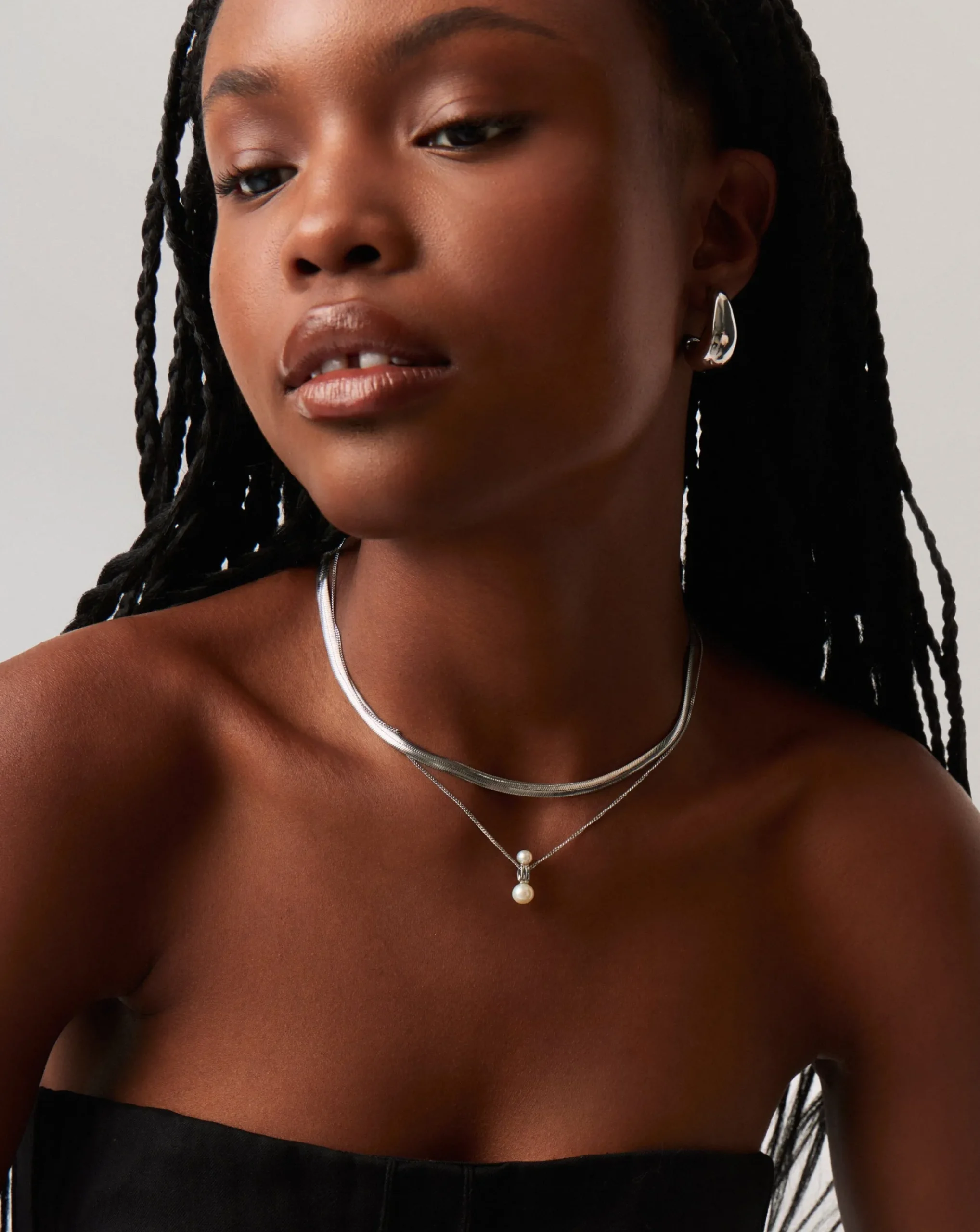 Pearl Ridge Pendant Chain Necklace