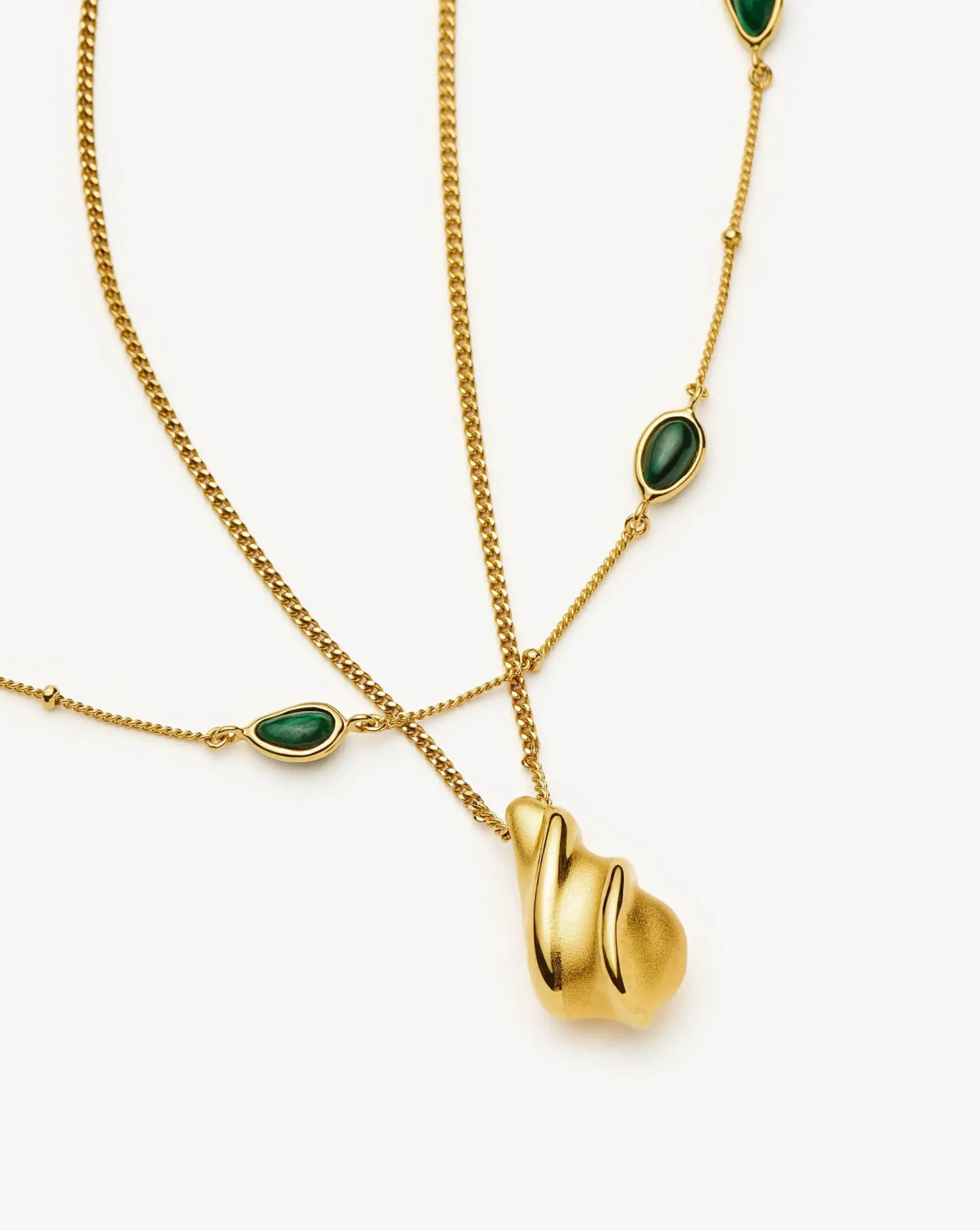 Savi Droplet Necklace & Magma Choker Set