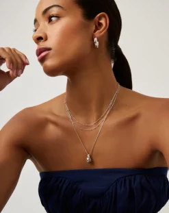 Savi Ridge Droplet Pendant Necklace