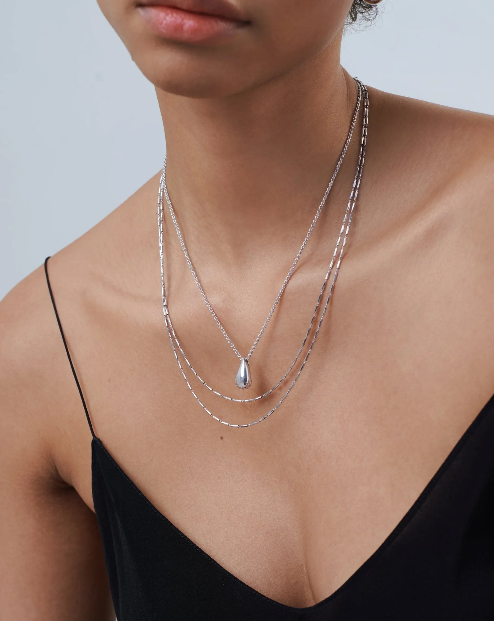 Savi Sculptural Droplet Pendant Necklace