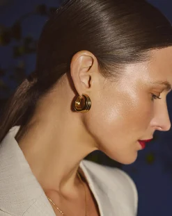 Savi Triple Ridge Medium Hoop Earrings