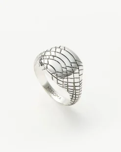 Serpent Textured Signet Ring