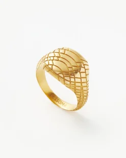 Serpent Textured Signet Ring