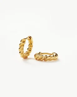 Twisted Helical Huggies