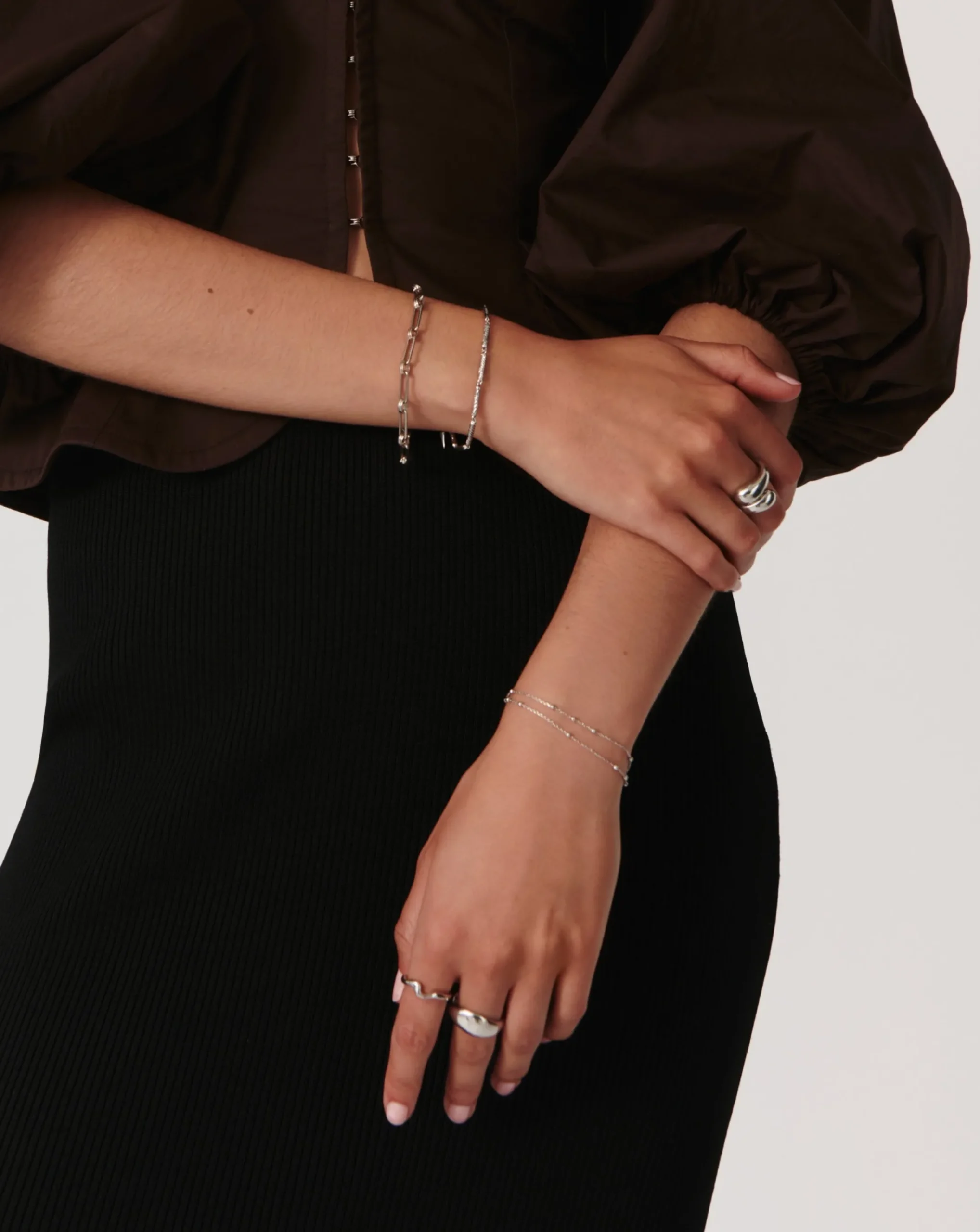 Wavy Ridge Chain Bracelet