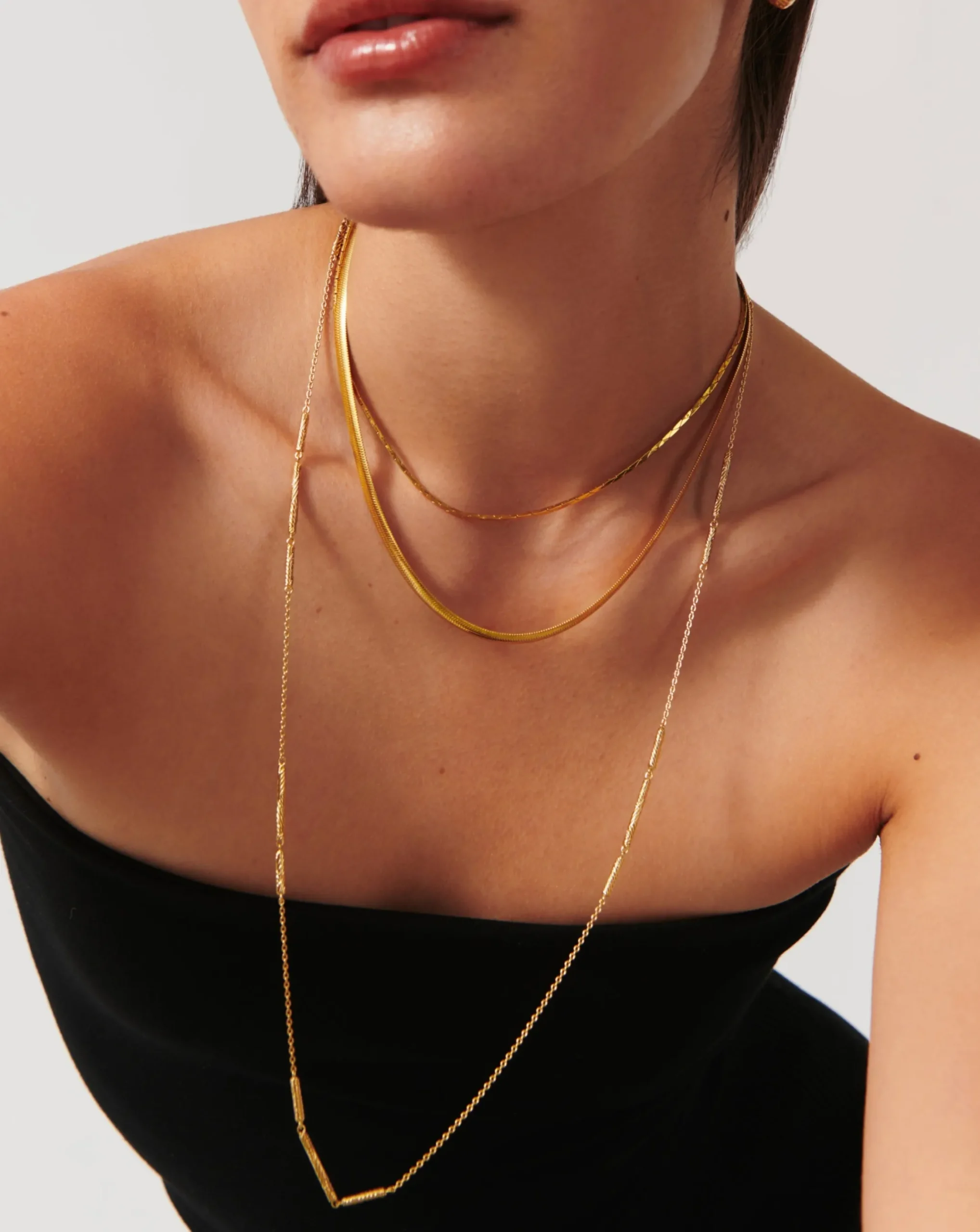 Wavy Ridge Extra Long Chain Necklace