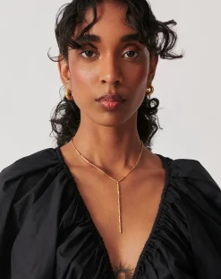 Wavy Ridge Lariat Chain Necklace